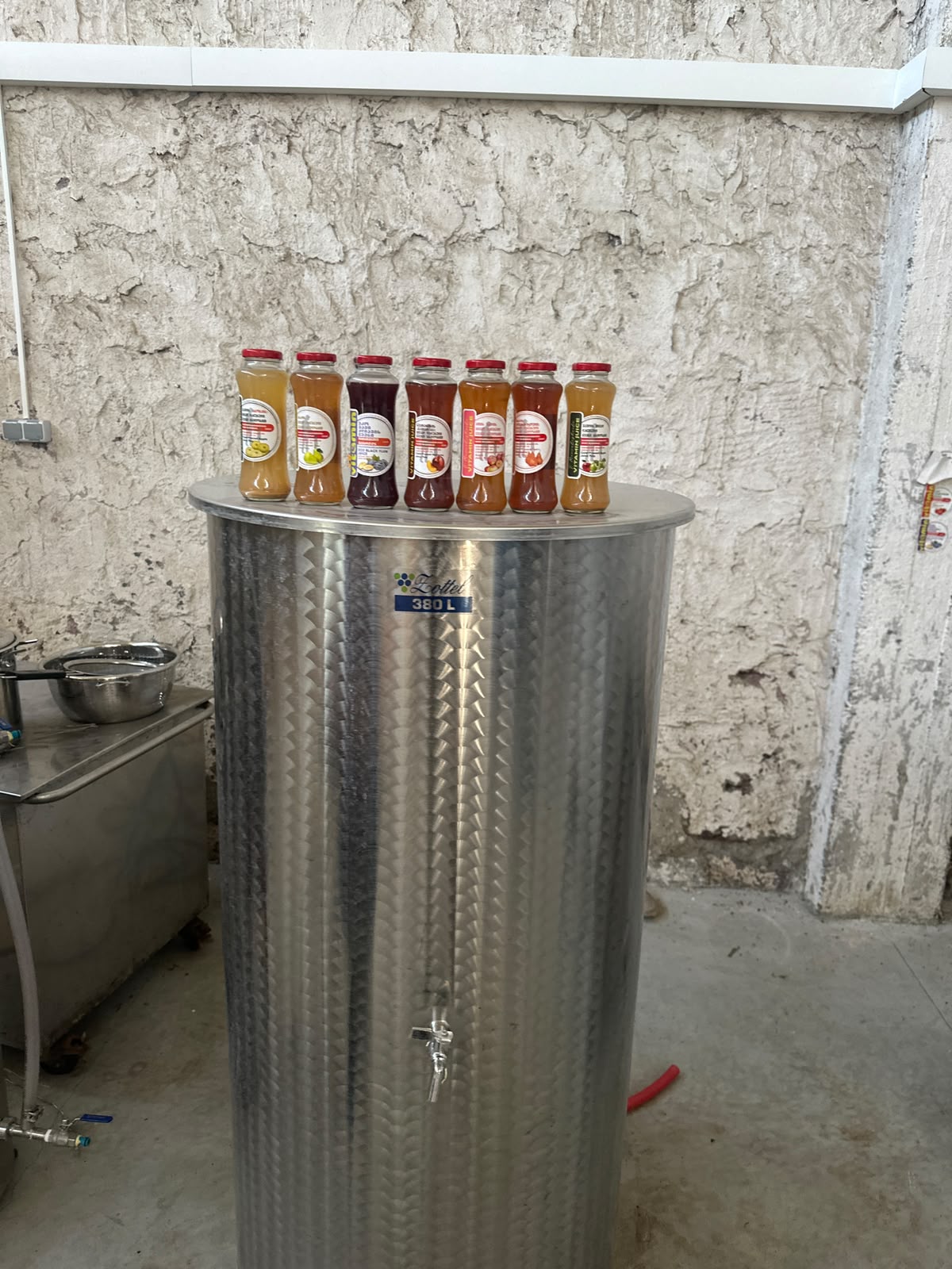 The National Food Agency Uncovered an Illegal Canning Factory in Gori