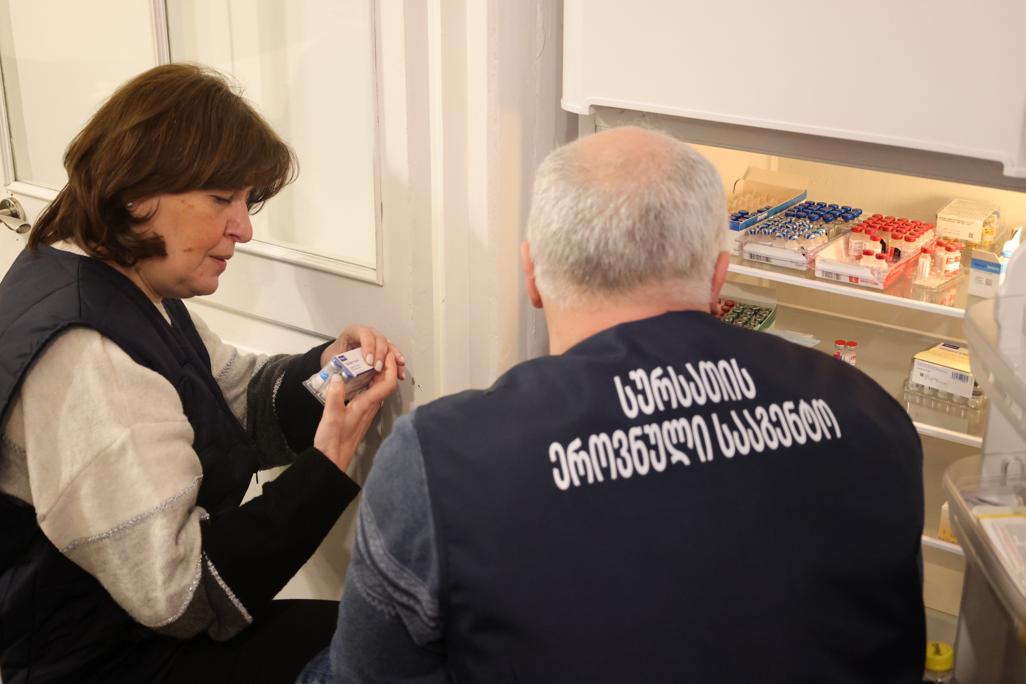 ვადაგასული პრეპარატები და კრიტიკული შეუსაბამობები - სურსათის ეროვნულმა სააგენტომ ვეტერინარული კლინიკები შეამოწმა