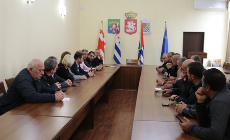 აზიურ ფაროსანასთან ბრძოლის მართვის ცენტრის წარმომადგენლებმა  ადგილობრივ თვითმმართველობებს მონიტორინგის შედეგები გააცნეს